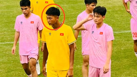  Cầu thủ đại học Nhật Bản cùng tiền đạo gốc Croatia lên U19 Việt Nam